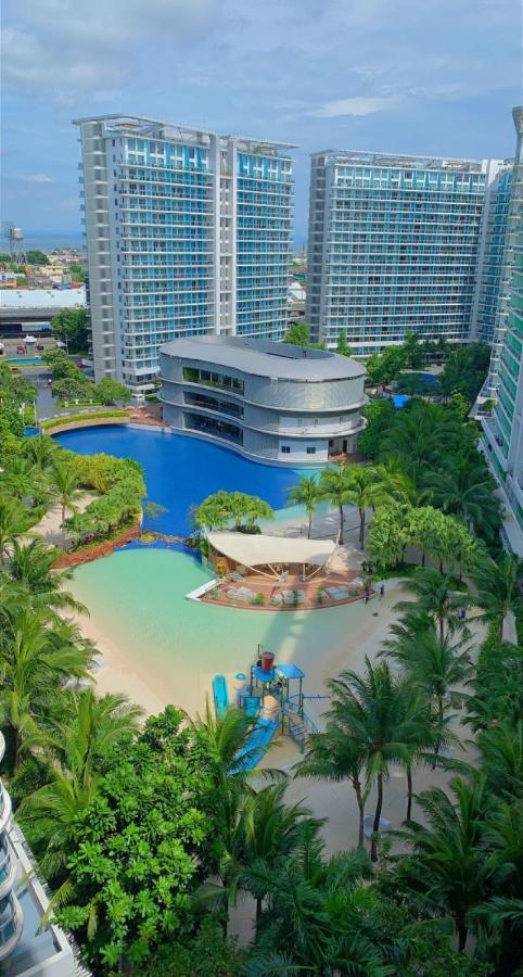 Azure Urban Resort Paranaque City Bagian luar foto
