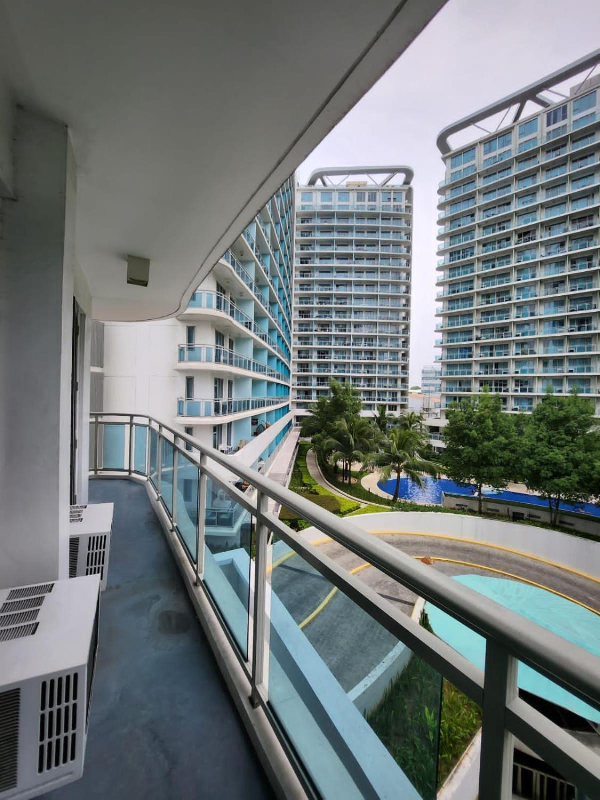 Azure Urban Resort Paranaque City Bagian luar foto